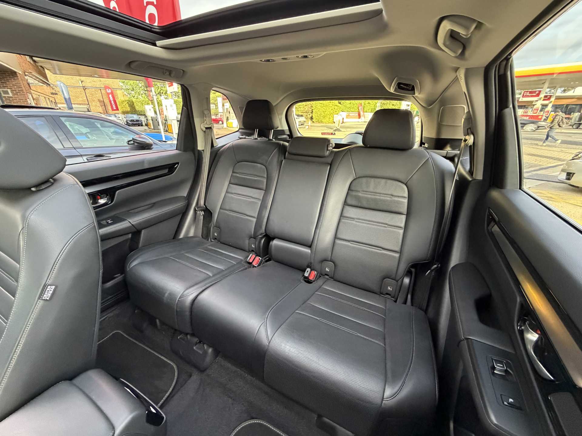 Honda CR-V 2.0 eHEV Advance 5dr eCVT — image 8