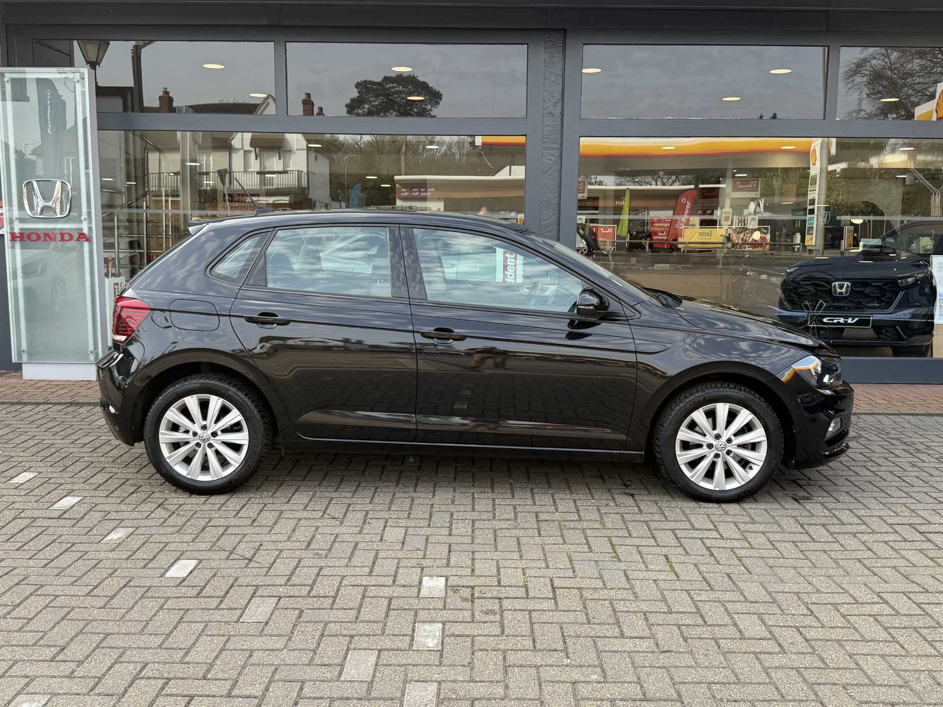 Volkswagen POLO 1.0 TSI 115 SEL 5dr DSG - Image 5
