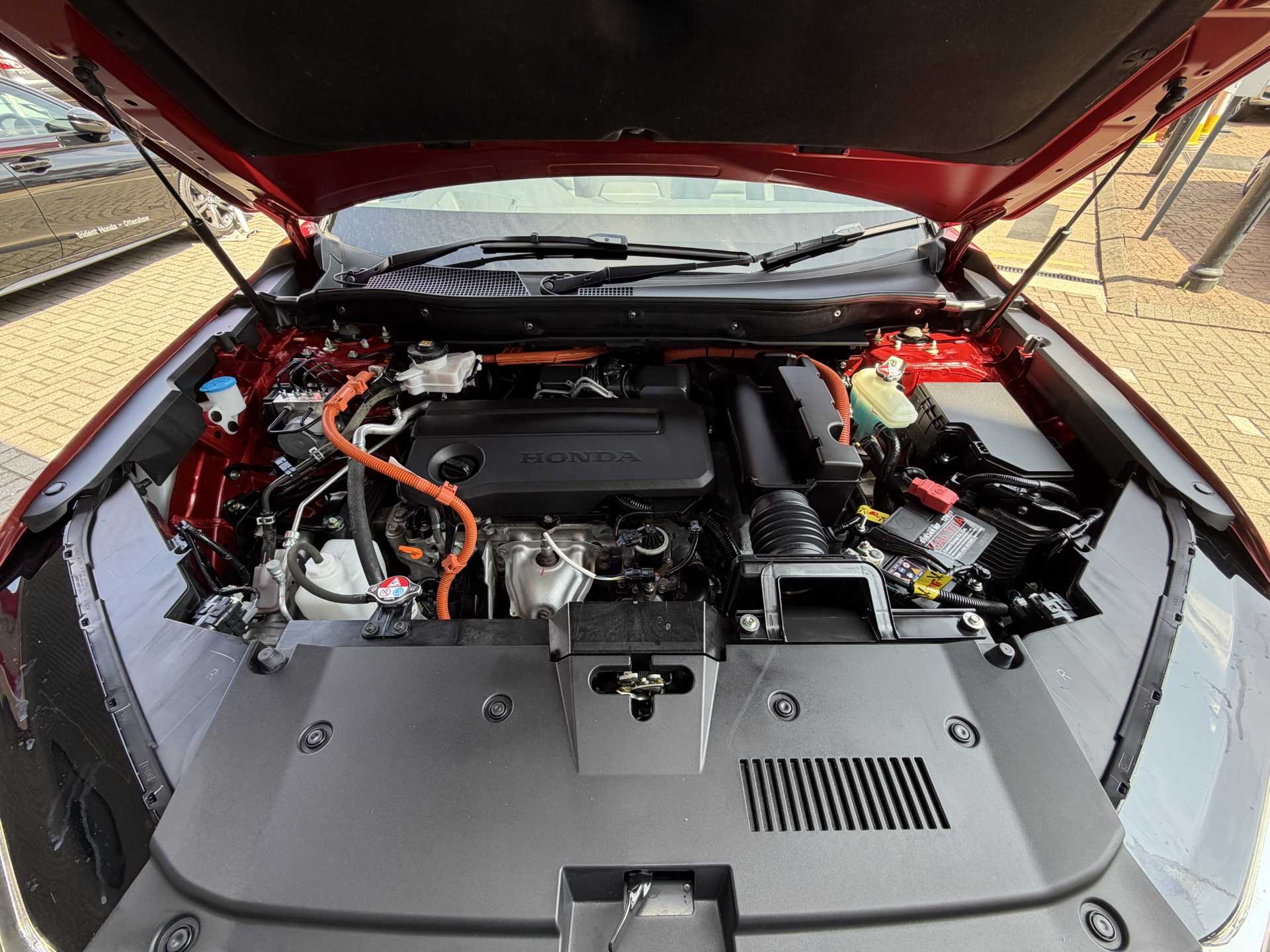 Honda CR-V 2.0 eHEV Advance 5dr eCVT - Image 20