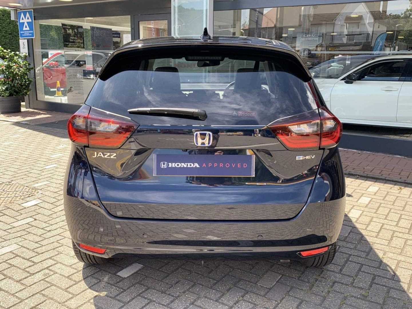 Honda JAZZ 1.5 i-MMD Hybrid EX Style 5dr eCVT - Image 7