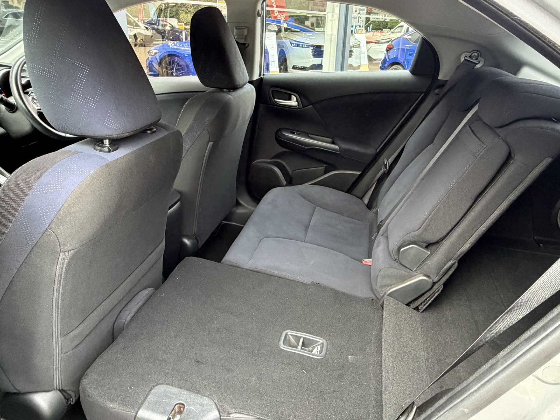 Honda Civic 1.8 i-VTEC SE Plus 5dr Auto - Image 19
