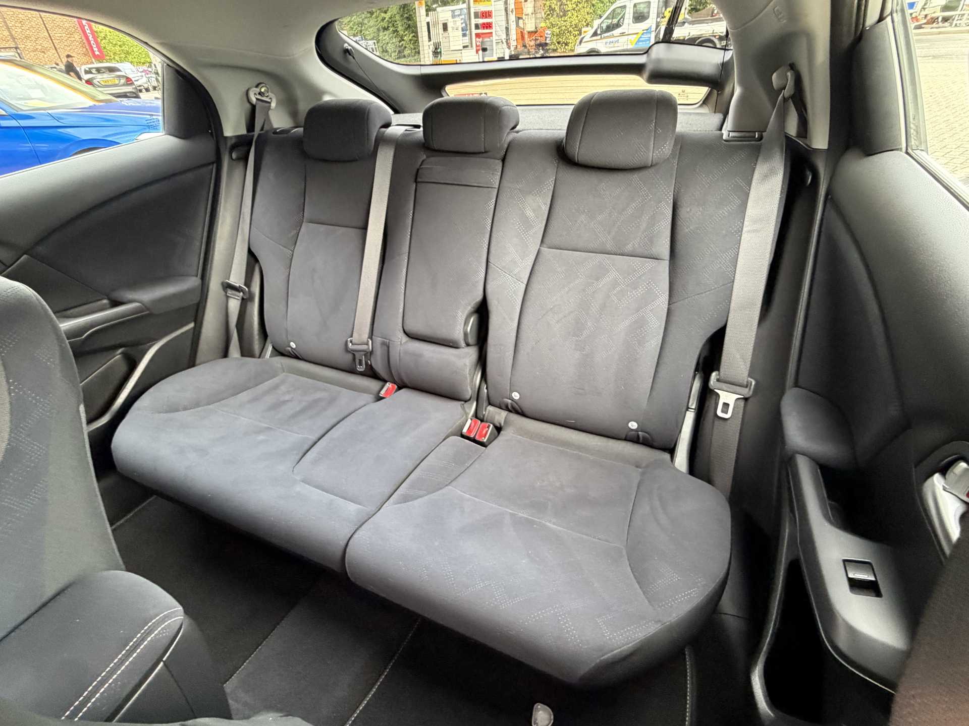 Honda Civic 1.8 i-VTEC SE Plus 5dr Auto - Image 8