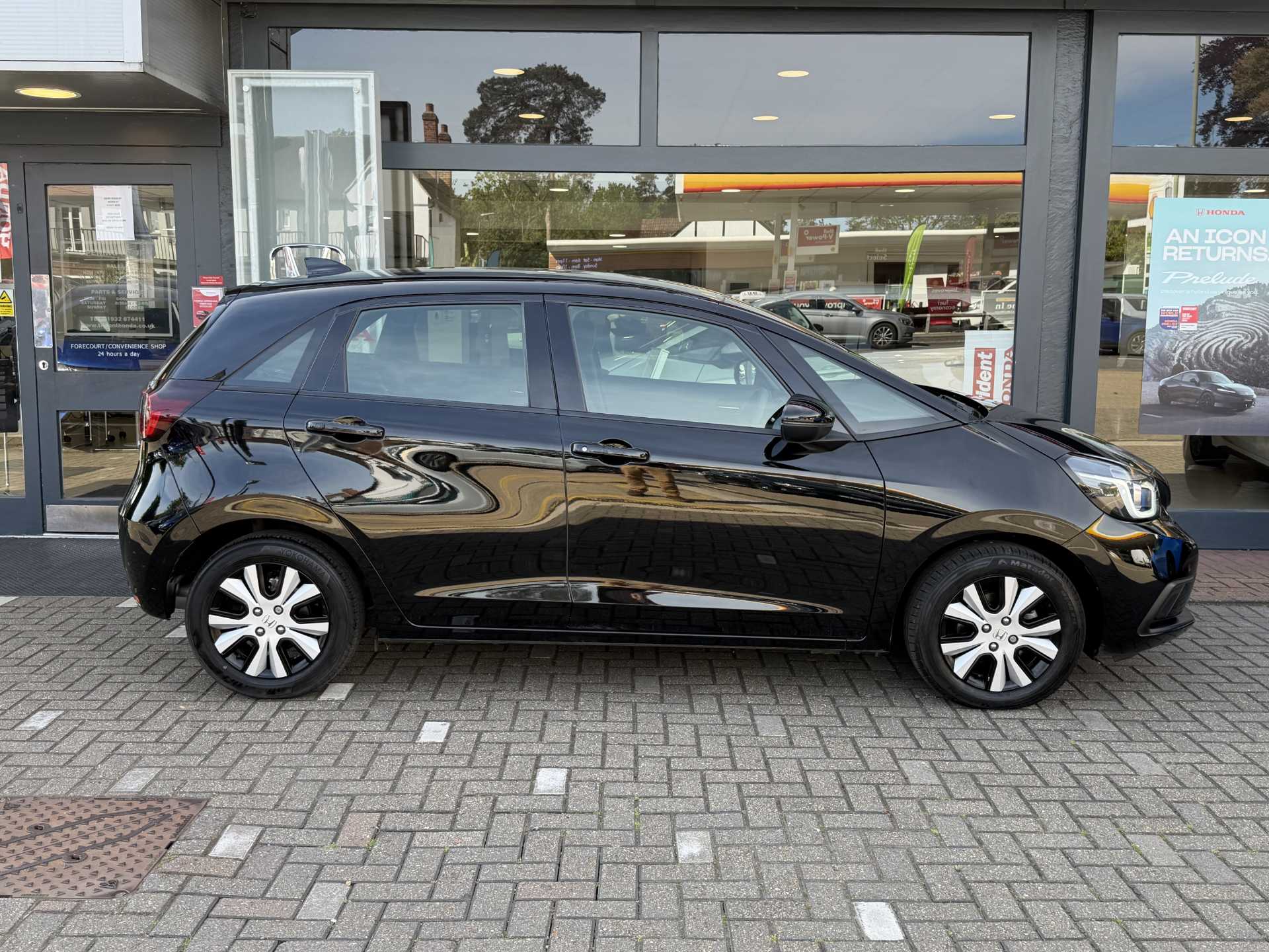 Honda Jazz 1.5 i-MMD Hybrid SR 5dr eCVT - Image 5