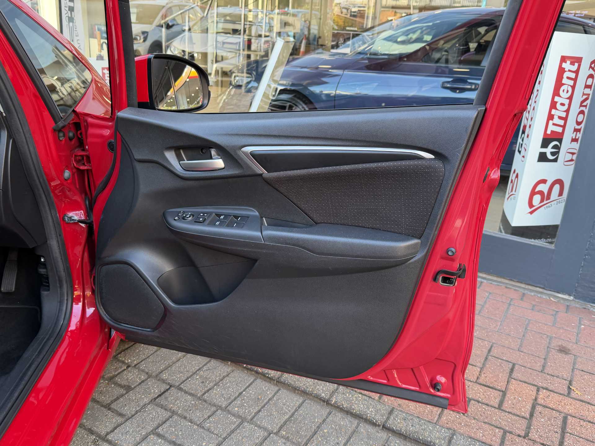 Honda Jazz 1.3 EX 5dr CVT - Image 17
