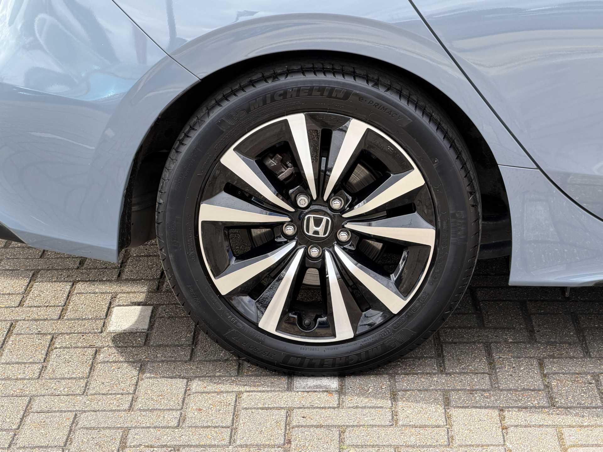 Honda Civic 2.0 eHEV Elegance 5dr CVT - Image 9