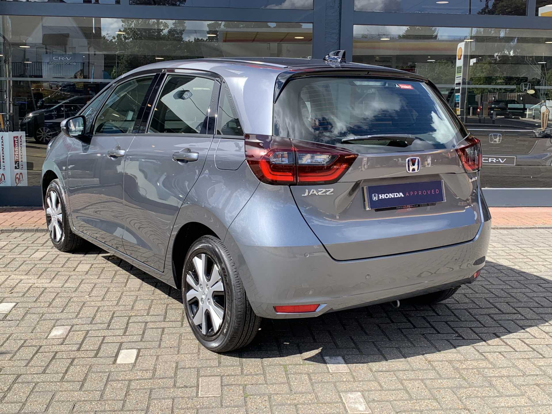 Honda Jazz 1.5 i-MMD Hybrid SR 5dr eCVT - Image 3