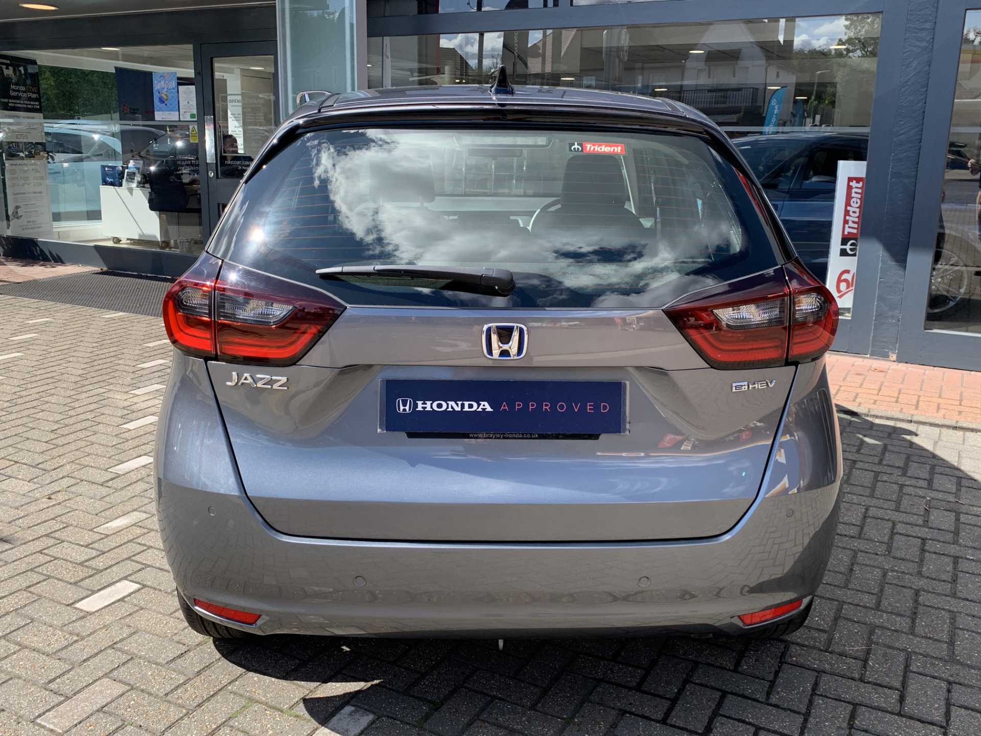 Honda Jazz 1.5 i-MMD Hybrid SR 5dr eCVT - Image 7