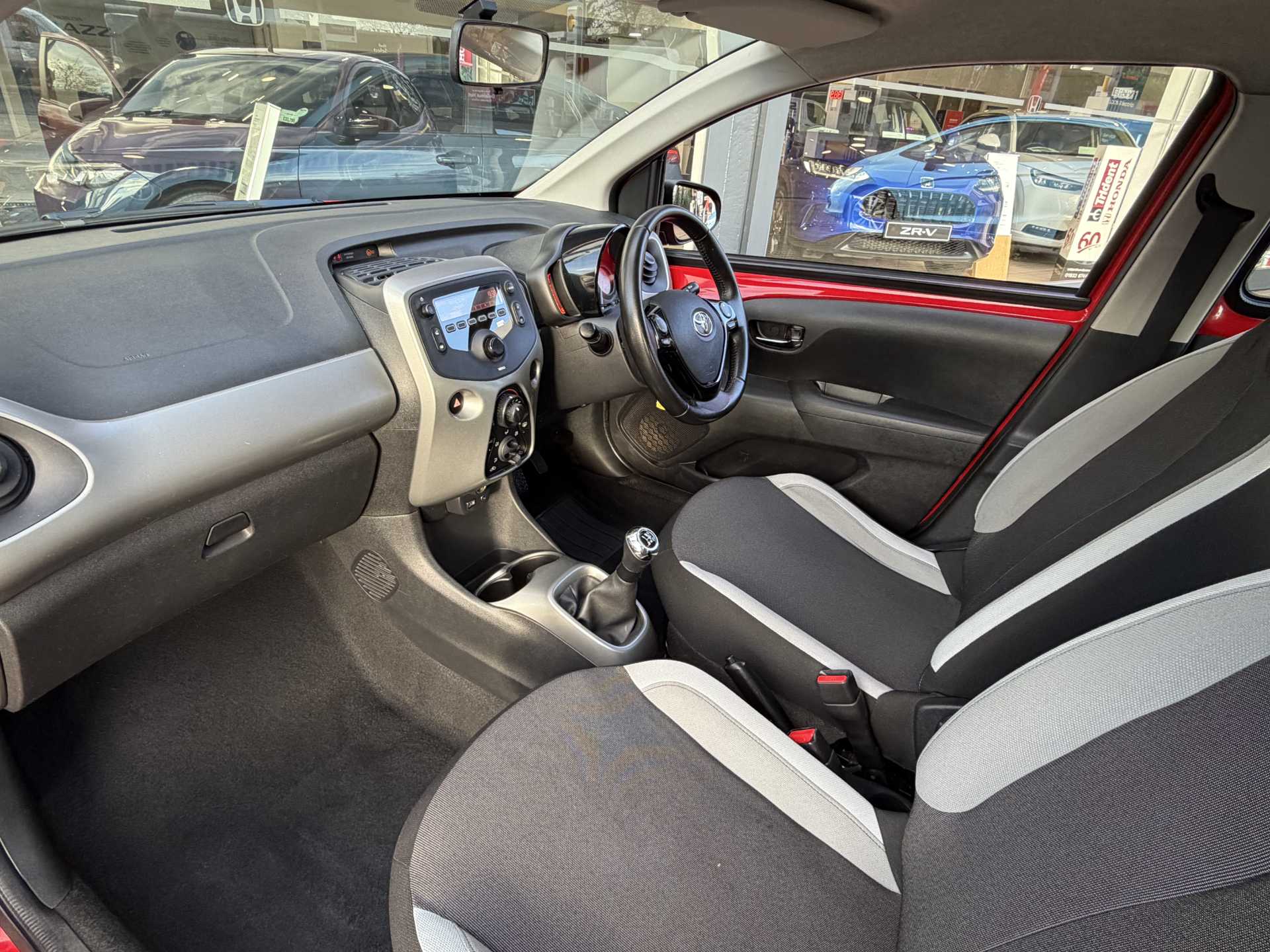 Toyota AYGO 1.0 VVT-i X-Play 5dr - Image 2