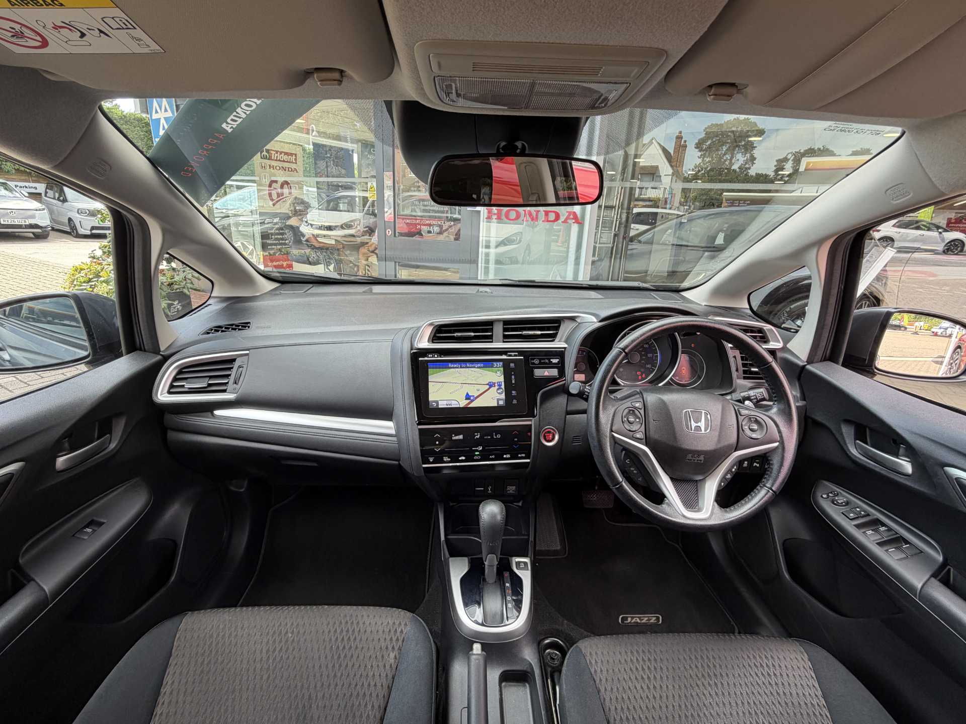 Honda Jazz 1.3 i-VTEC EX Navi 5dr CVT - Image 4