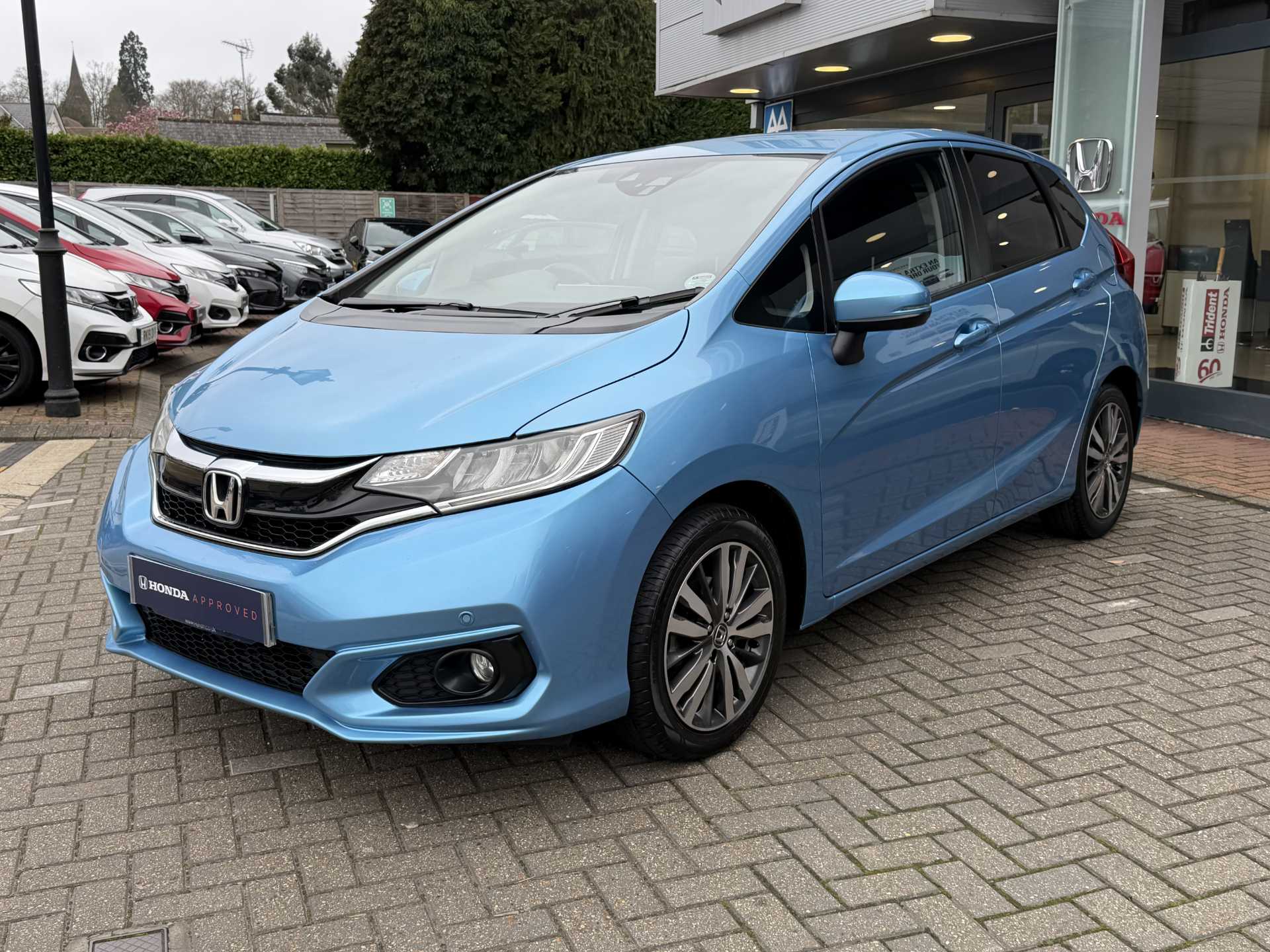 Honda Jazz 1.3 i-VTEC EX Navi 5dr - Image 10