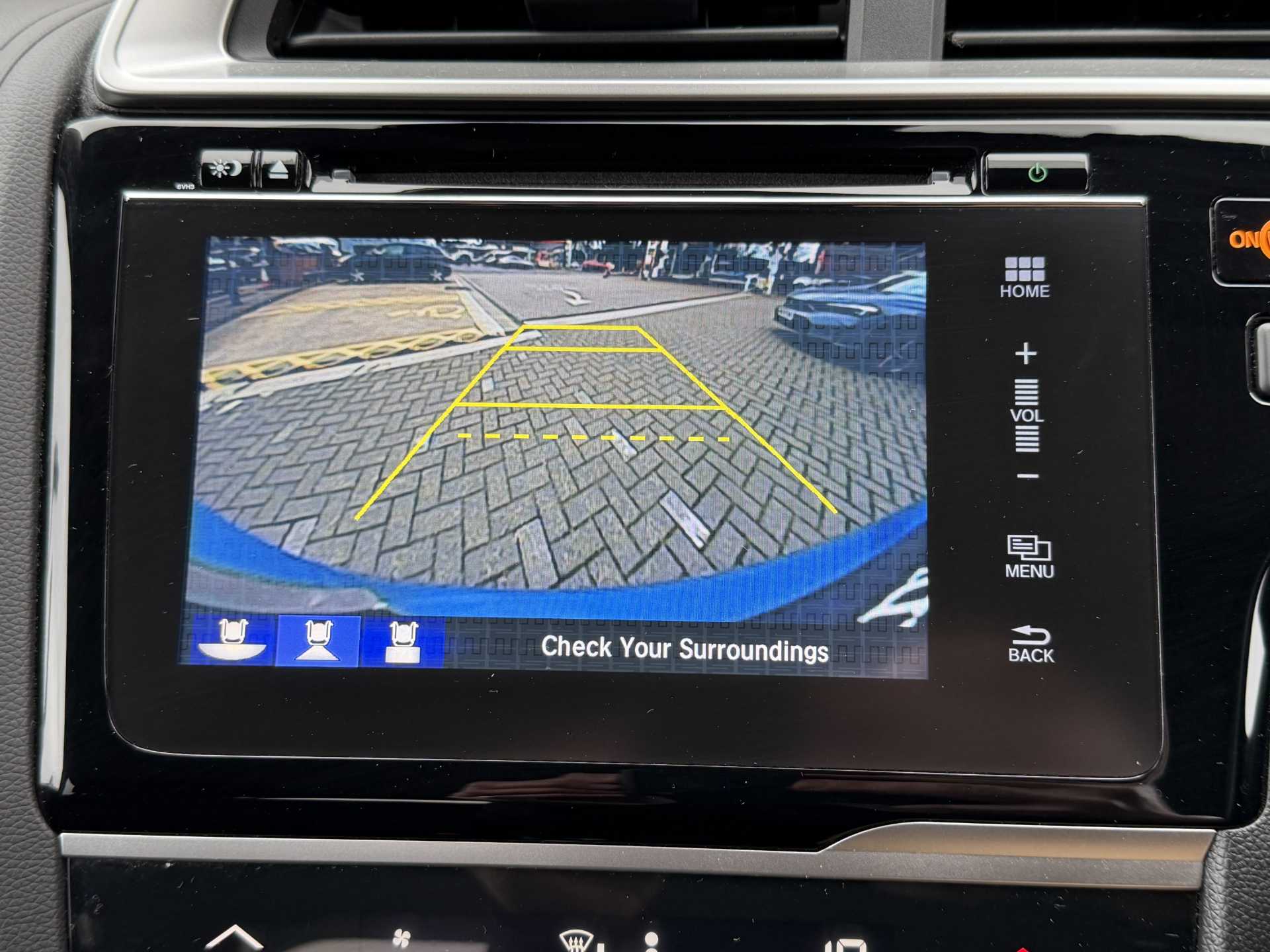 Honda Jazz 1.3 i-VTEC EX Navi 5dr - Image 14