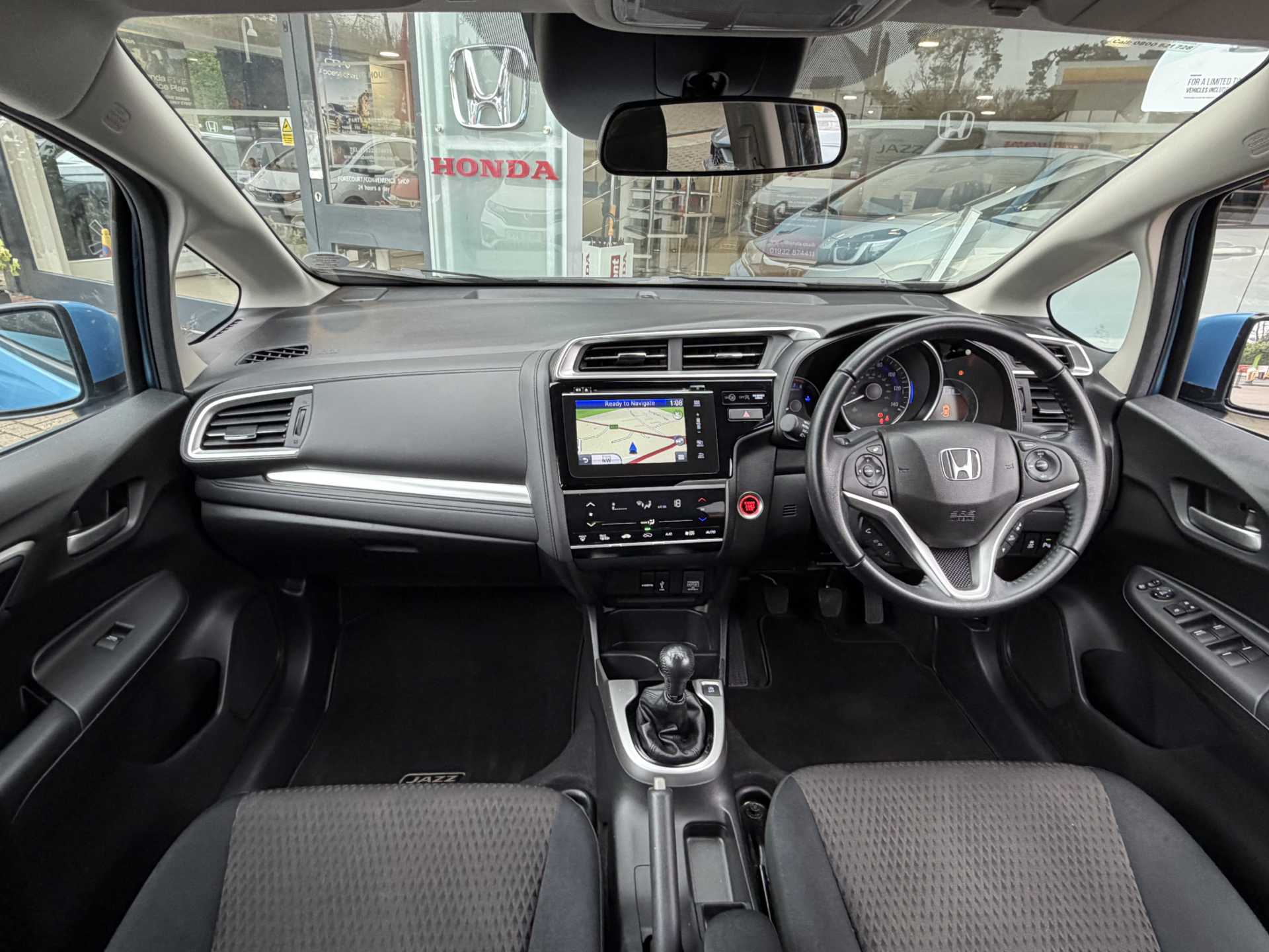Honda Jazz 1.3 i-VTEC EX Navi 5dr - Image 4
