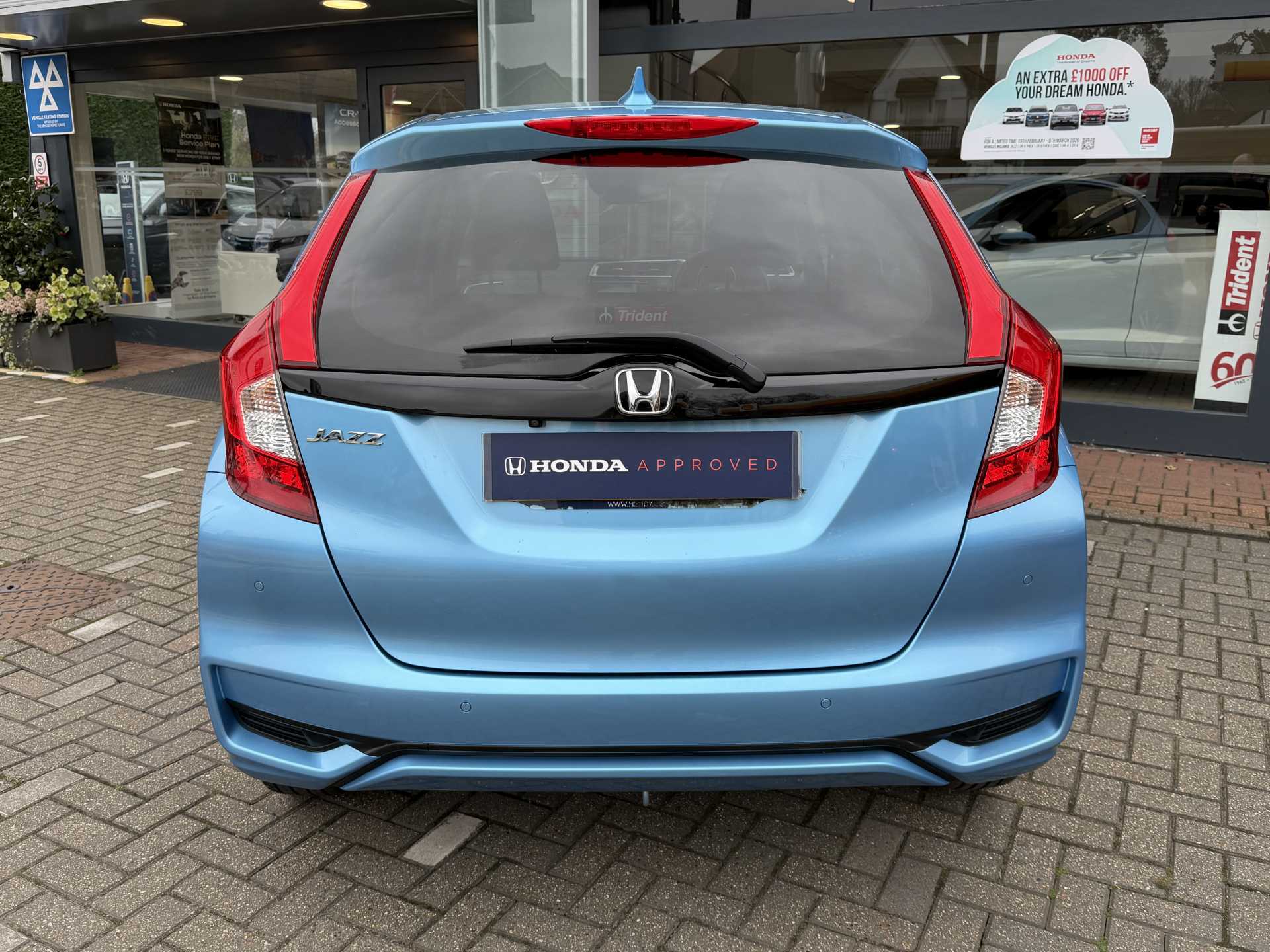 Honda Jazz 1.3 i-VTEC EX Navi 5dr - Image 7