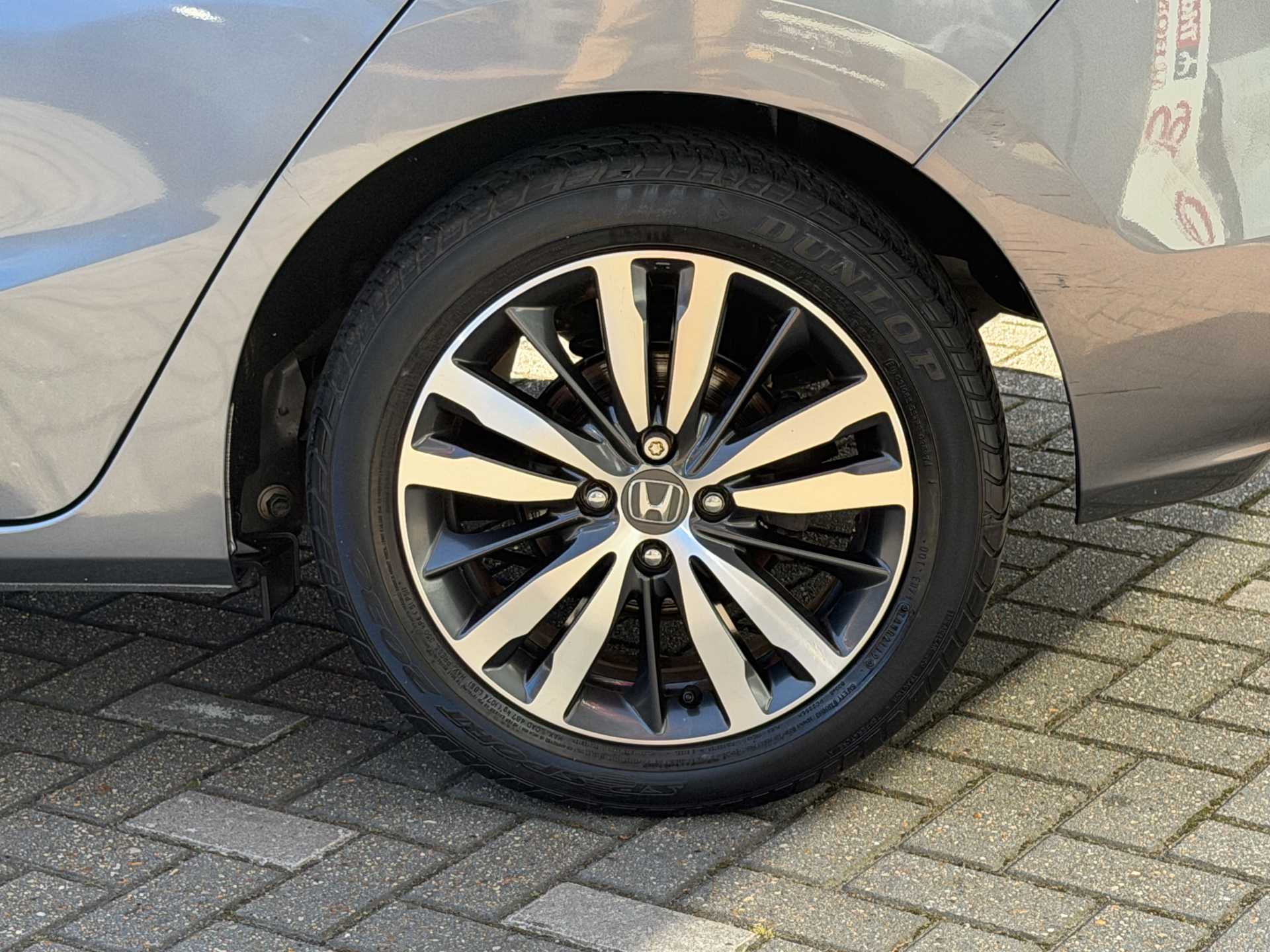 Honda Jazz 1.3 i-VTEC EX Navi 5dr CVT - Image 9