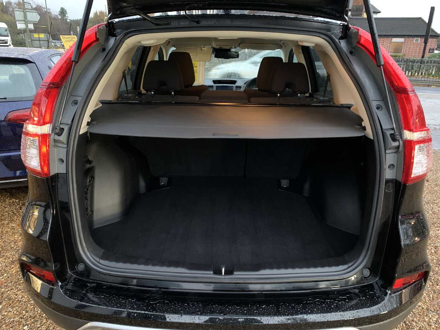 Honda CR-V 2.0 i-VTEC SE Plus 5dr Auto [Nav] - Image 13