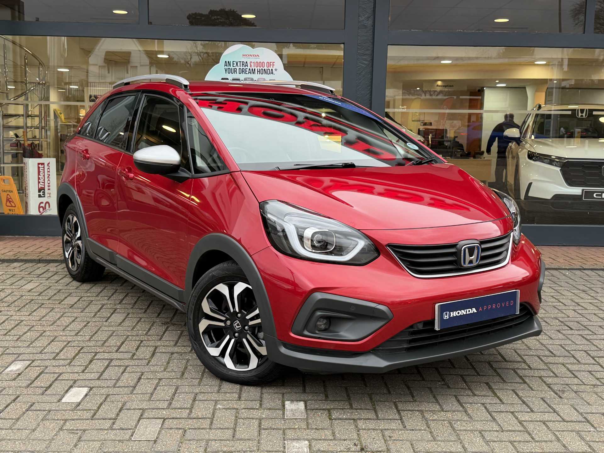 Honda Jazz 1.5 i-MMD Hybrid Crosstar EX 5dr eCVT - Image 1