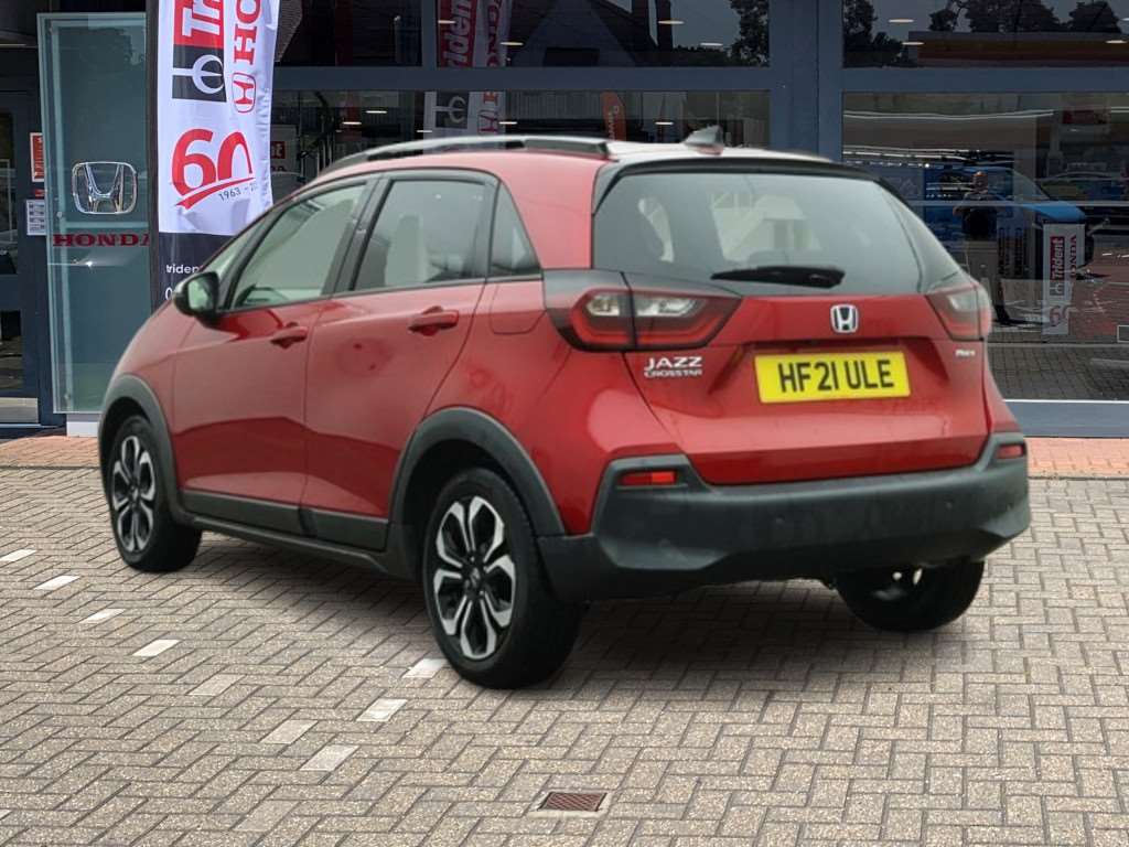 Honda Jazz 1.5 i-MMD Hybrid Crosstar EX 5dr eCVT - Image 3