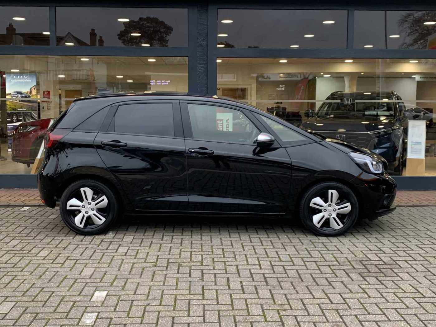 Honda JAZZ 1.5 i-MMD Hybrid EX 5dr eCVT - Image 5