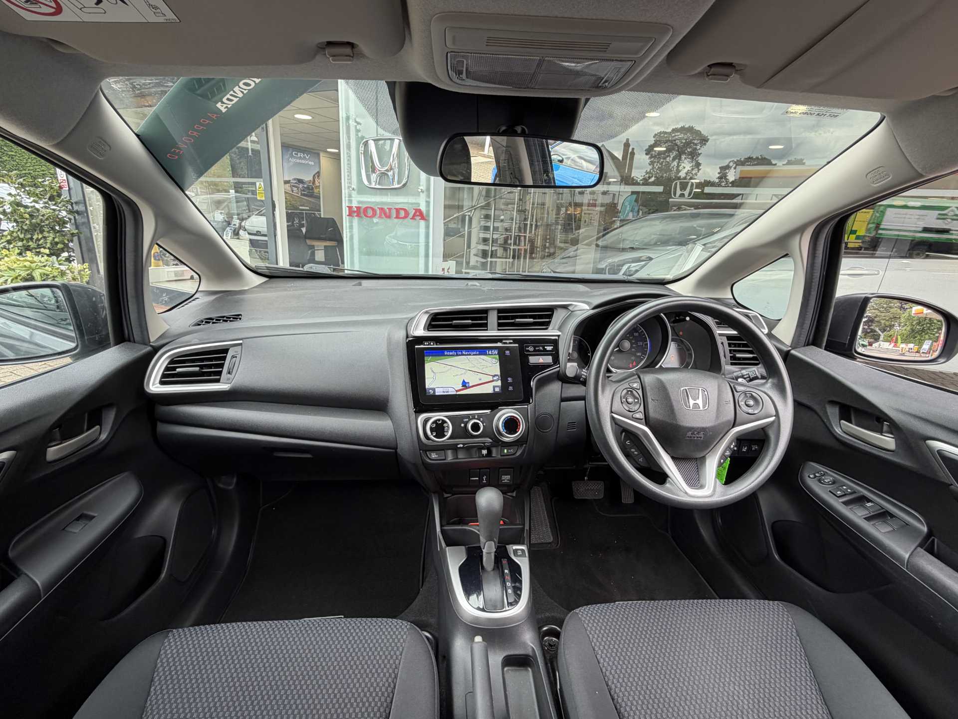 Honda Jazz 1.3 i-VTEC SE Navi 5dr CVT - Image 4