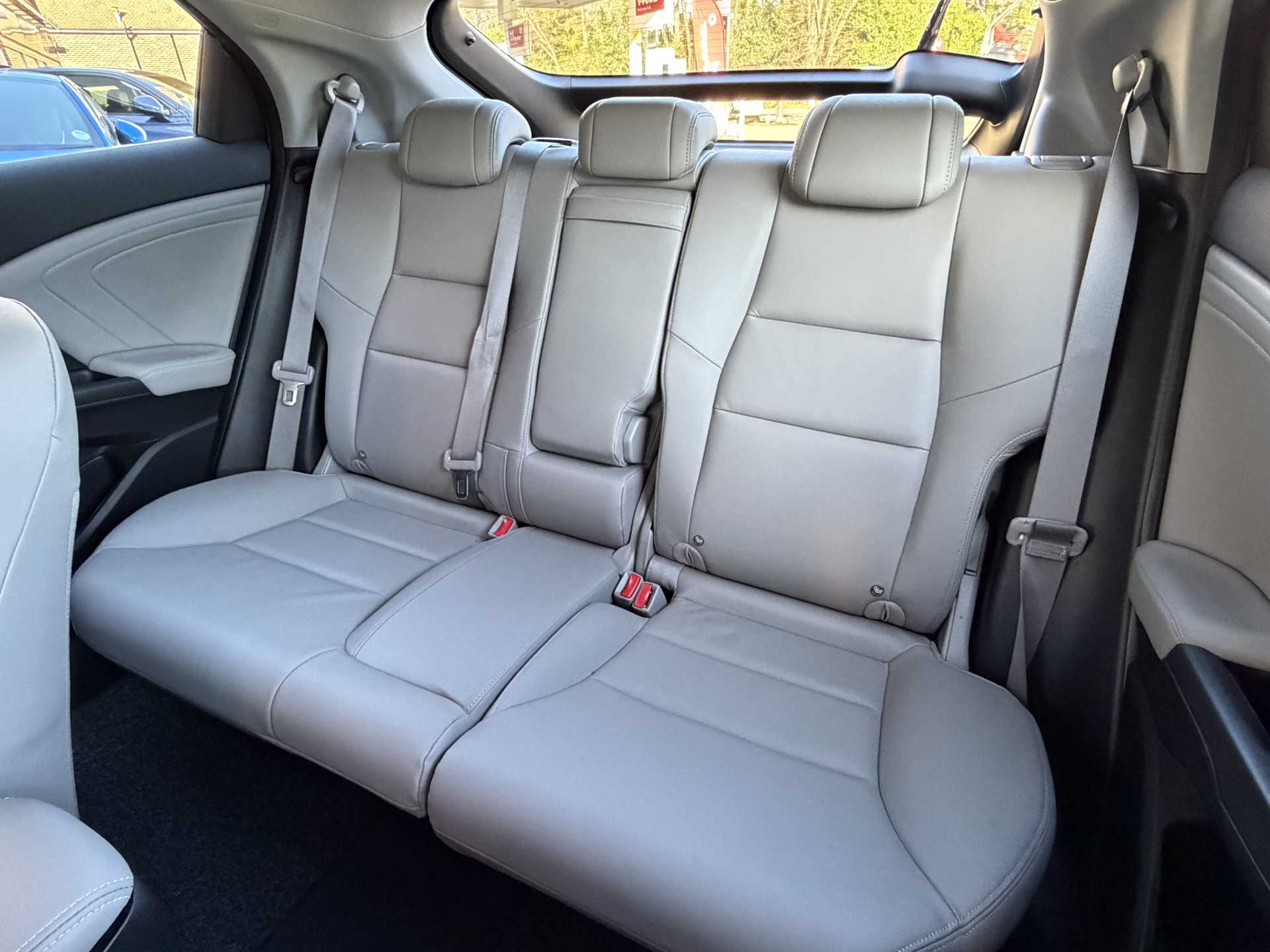 Honda Civic 1.8 i-VTEC SR 5dr Auto - Image 8