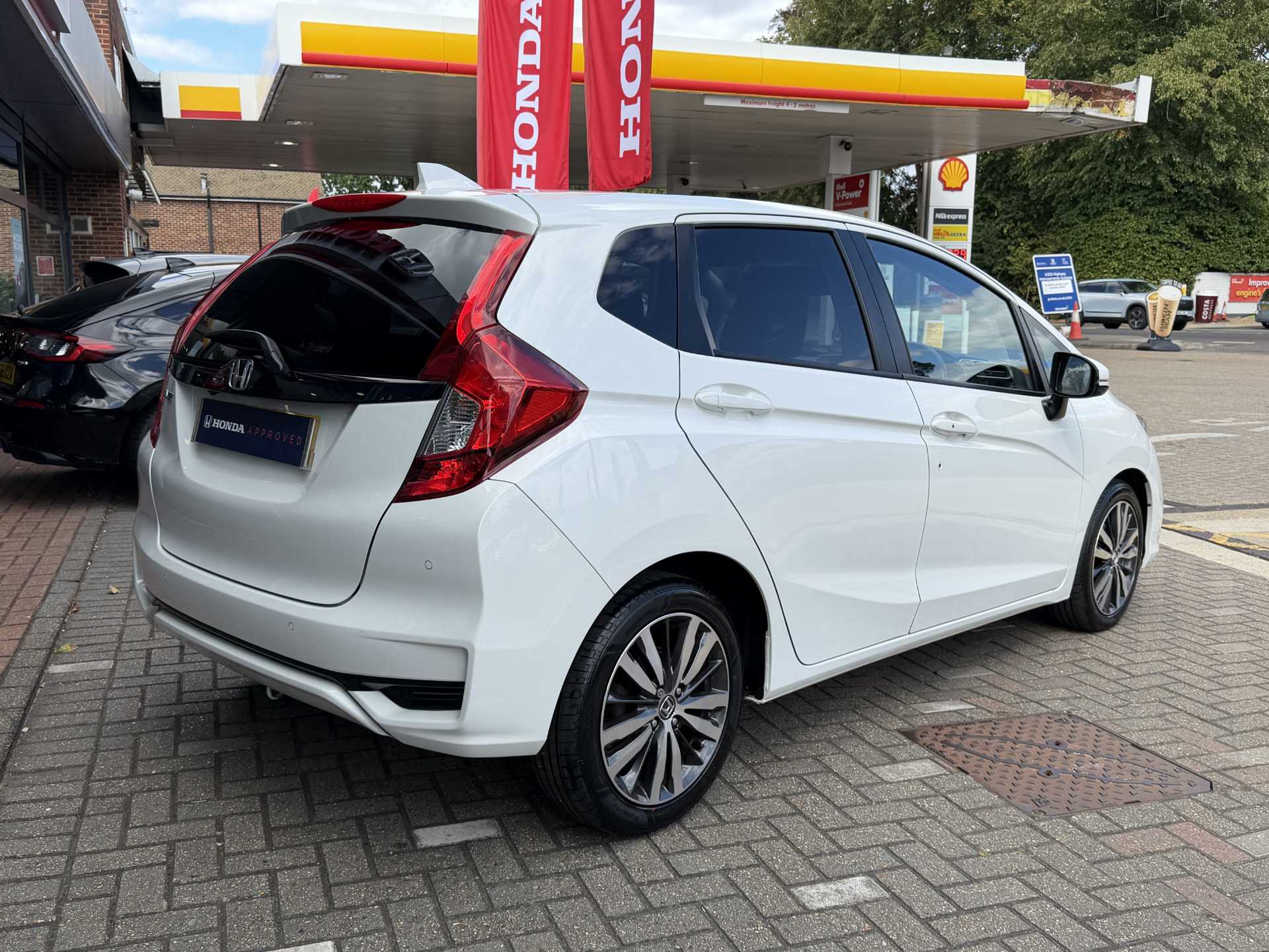Honda Jazz 1.3 i-VTEC EX 5dr CVT - Image 12