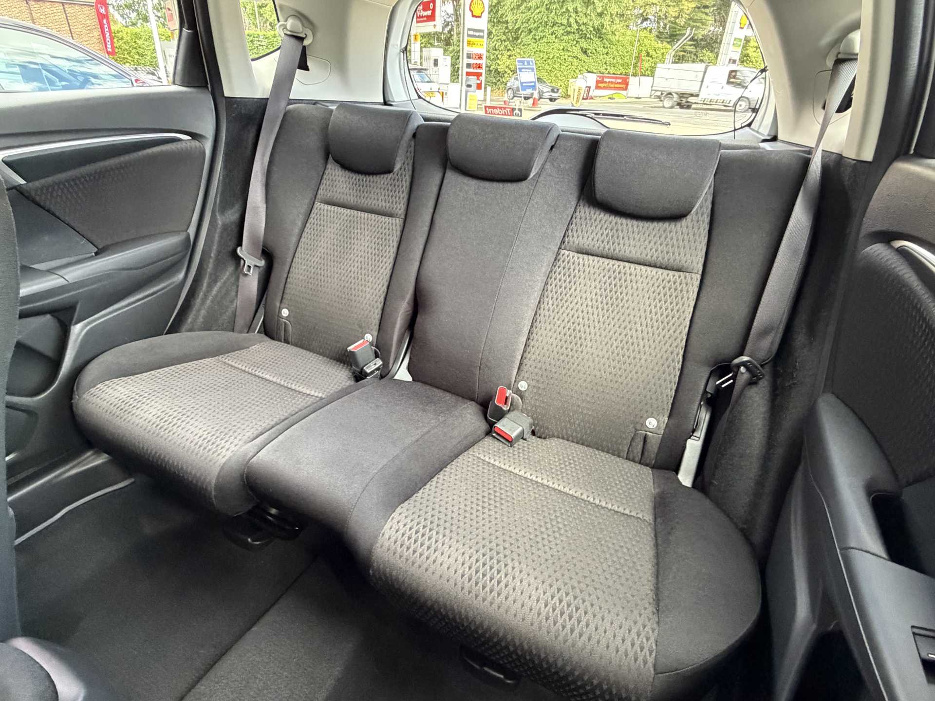 Honda Jazz 1.3 i-VTEC EX 5dr CVT - Image 8
