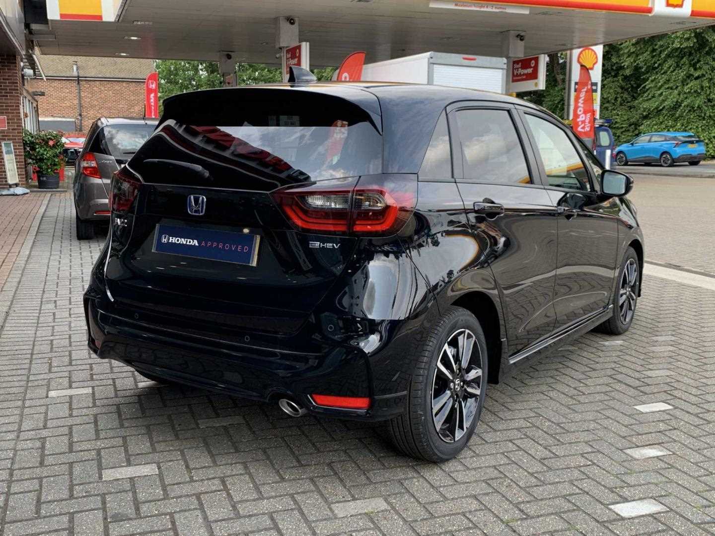 Honda JAZZ 1.5 i-MMD Hybrid Advance Sport 5dr eCVT - Image 12