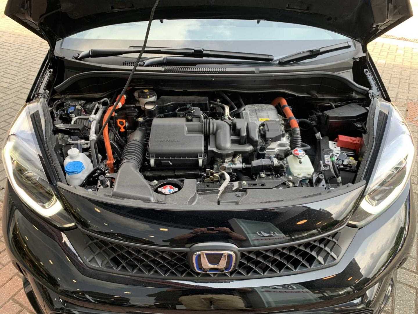Honda JAZZ 1.5 i-MMD Hybrid Advance Sport 5dr eCVT - Image 20