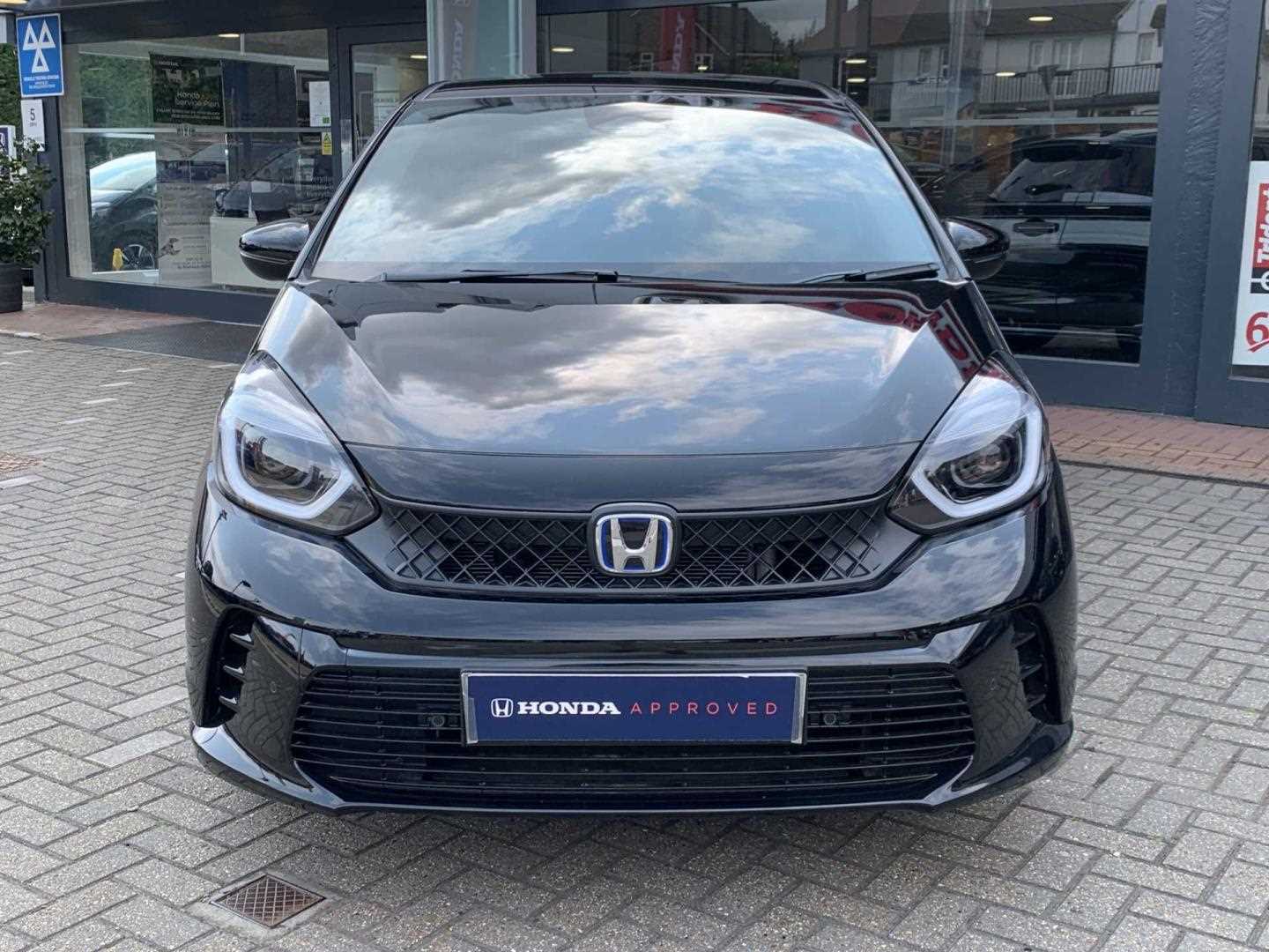Honda JAZZ 1.5 i-MMD Hybrid Advance Sport 5dr eCVT - Image 6