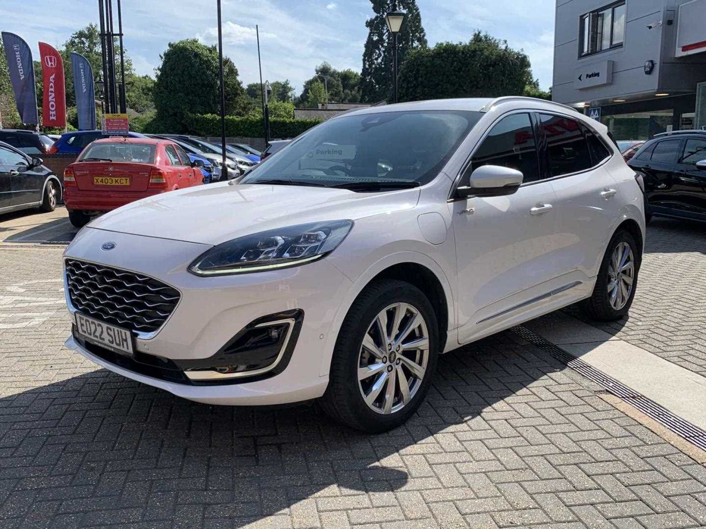 Ford KUGA 2.5 PHEV Vignale 5dr CVT - Image 10