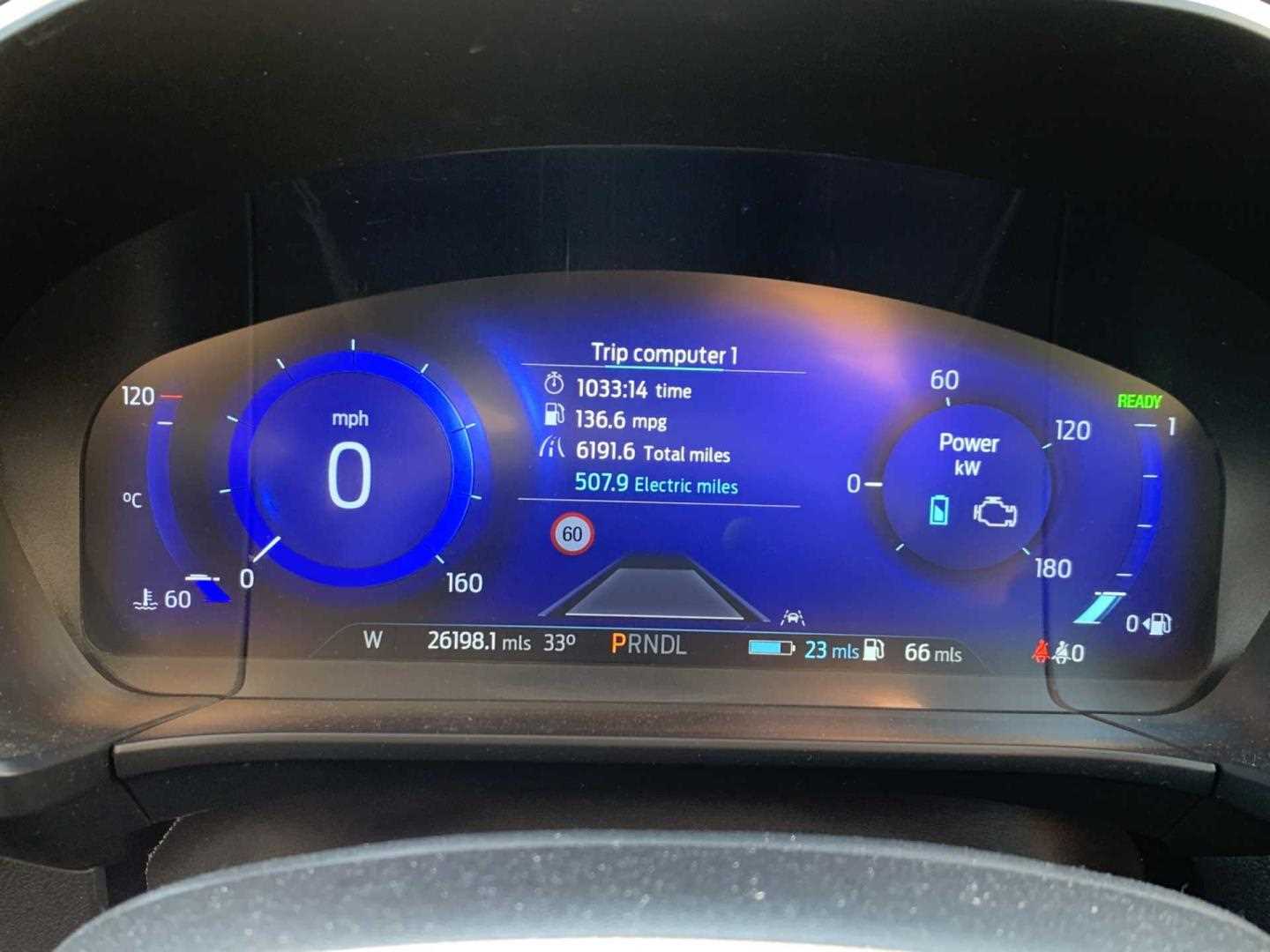 Ford KUGA 2.5 PHEV Vignale 5dr CVT - Image 11