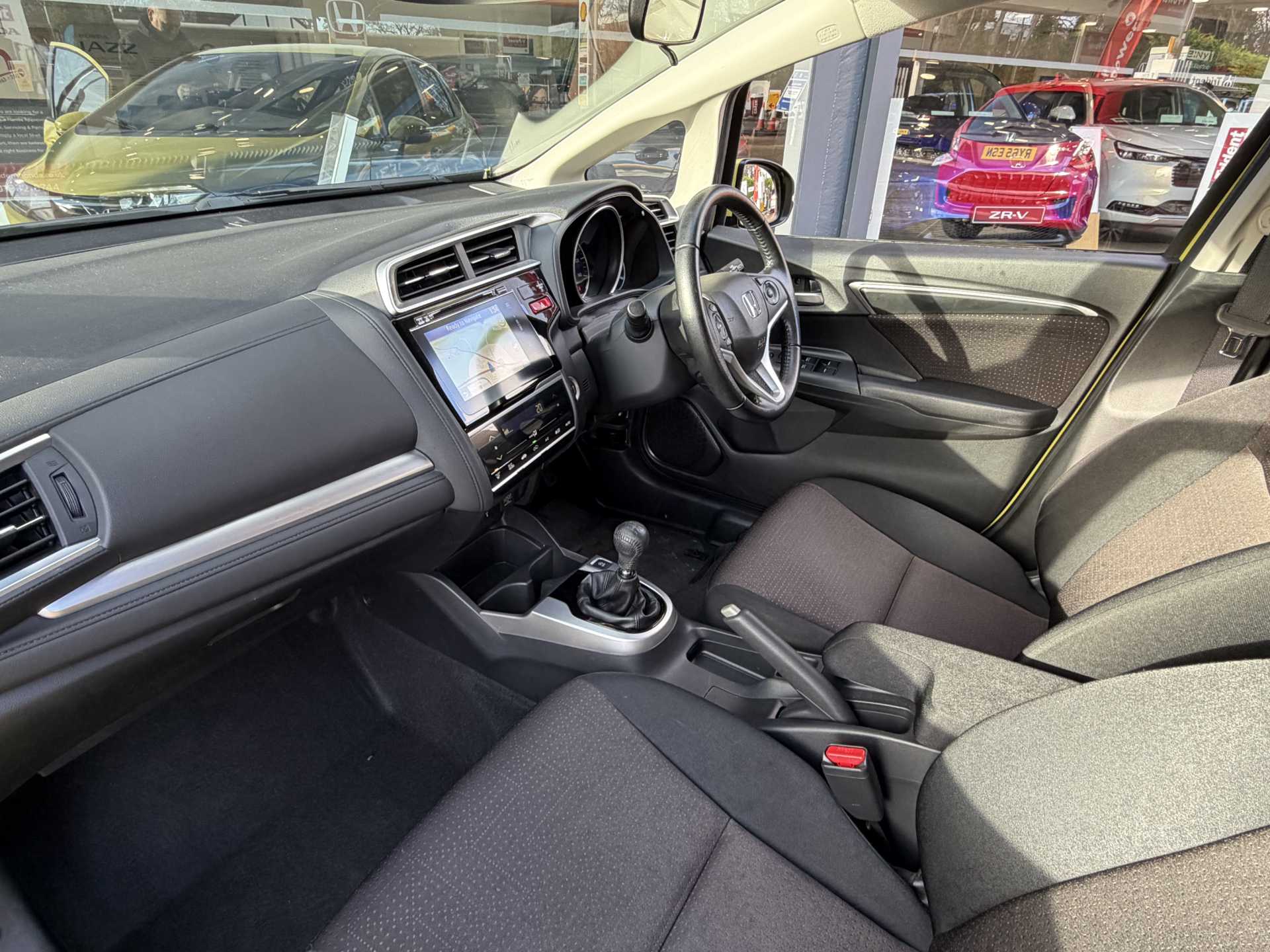 Honda Jazz 1.3 EX Navi 5dr - Image 2