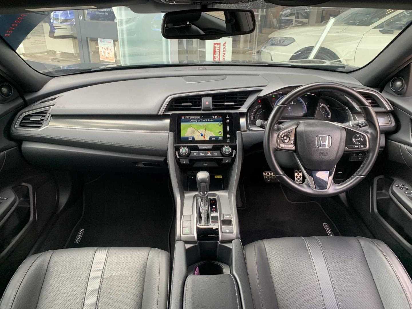 Honda CIVIC 1.5 VTEC Turbo Prestige 5dr CVT - Image 4