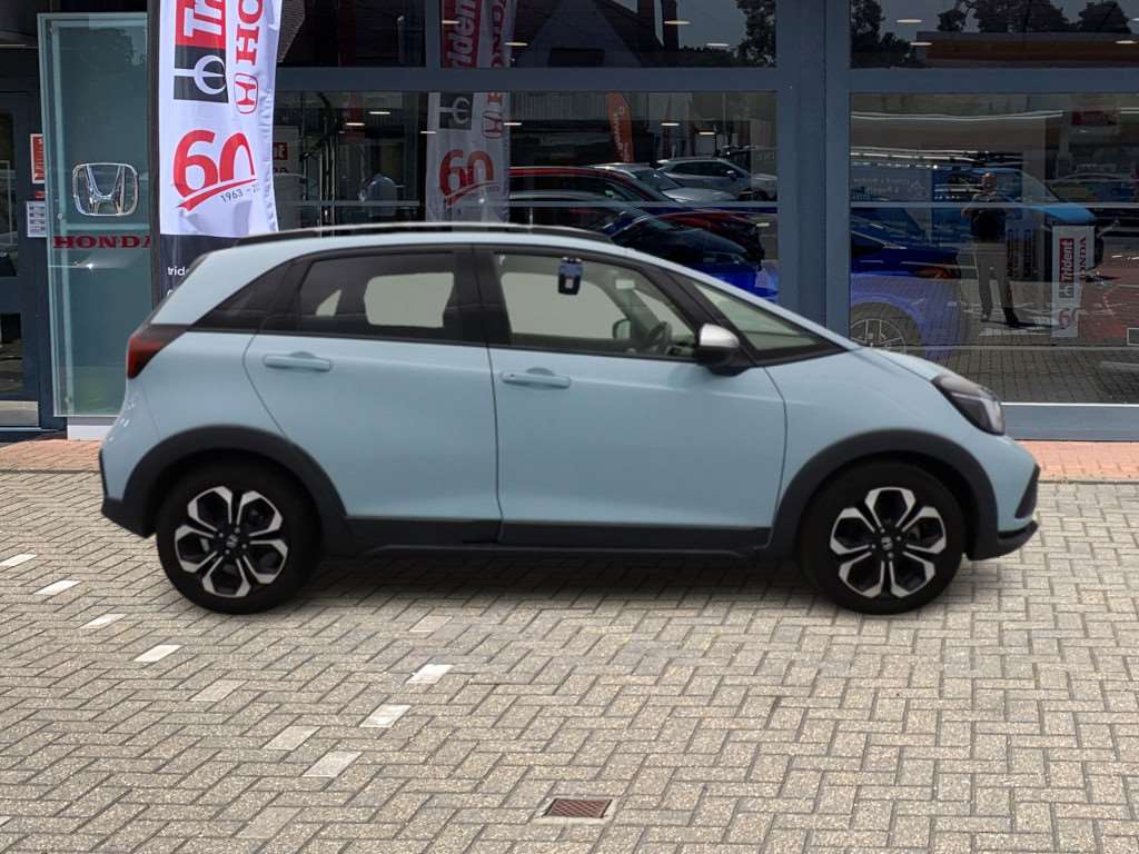 Honda Jazz 1.5 i-MMD Hybrid Crosstar EX 5dr eCVT - Image 5