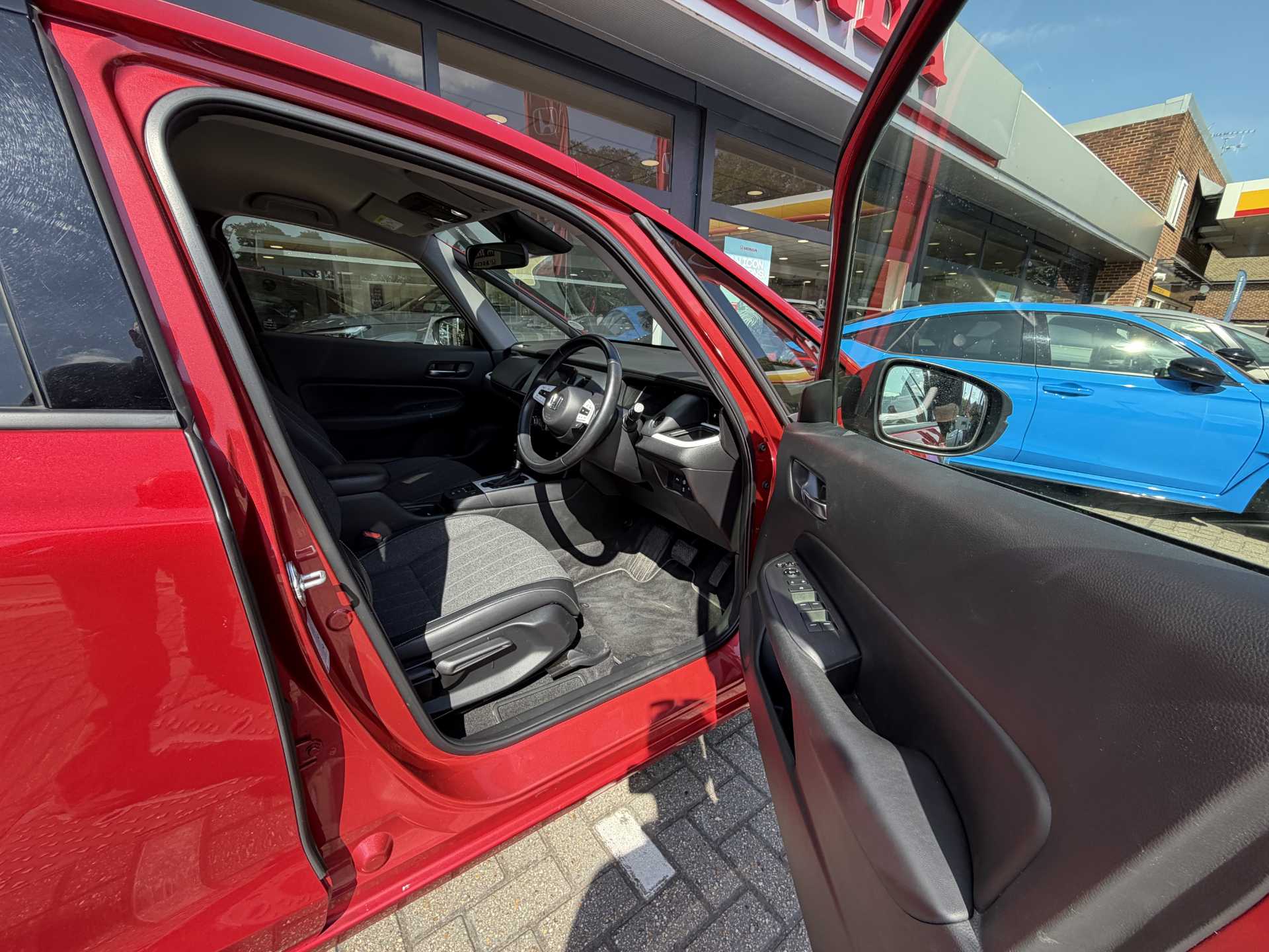 Honda Jazz 1.5 i-MMD Hybrid EX 5dr eCVT — image 15