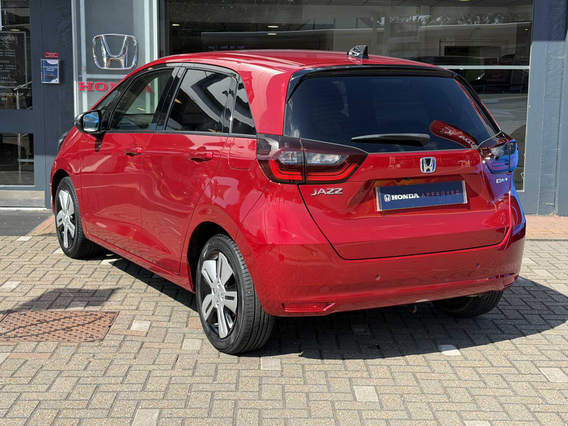 Honda Jazz 1.5 i-MMD Hybrid EX 5dr eCVT — image 3