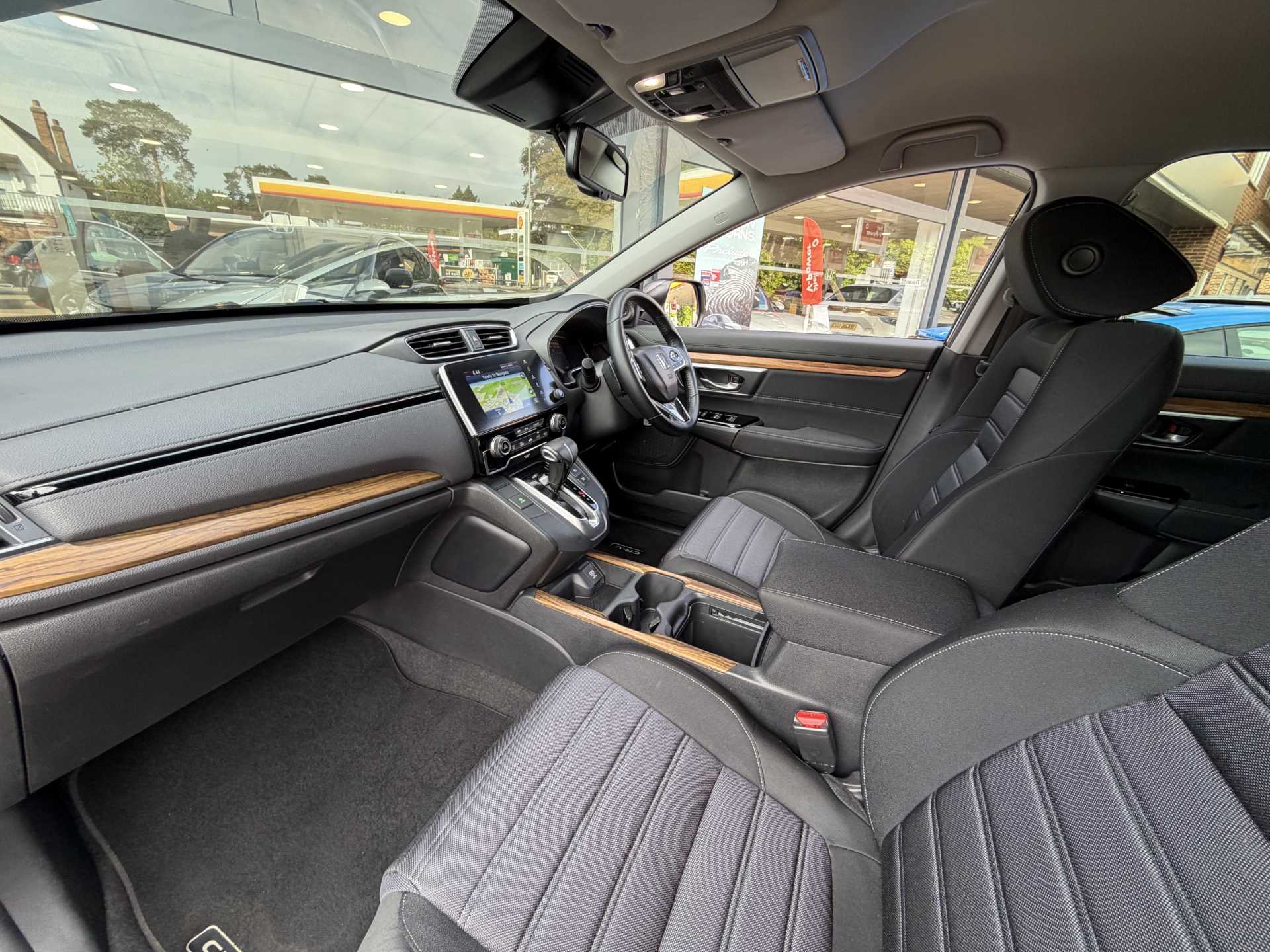 Honda CR-V 1.5 VTEC Turbo SE 5dr CVT - Image 2