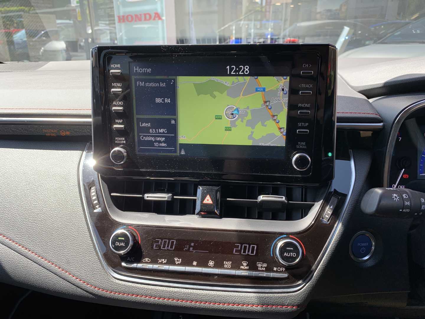 Toyota COROLLA 1.8 VVT-i Hybrid Excel 5dr CVT - Image 16