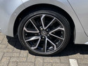 Toyota COROLLA 1.8 VVT-i Hybrid Excel 5dr CVT - Image 9