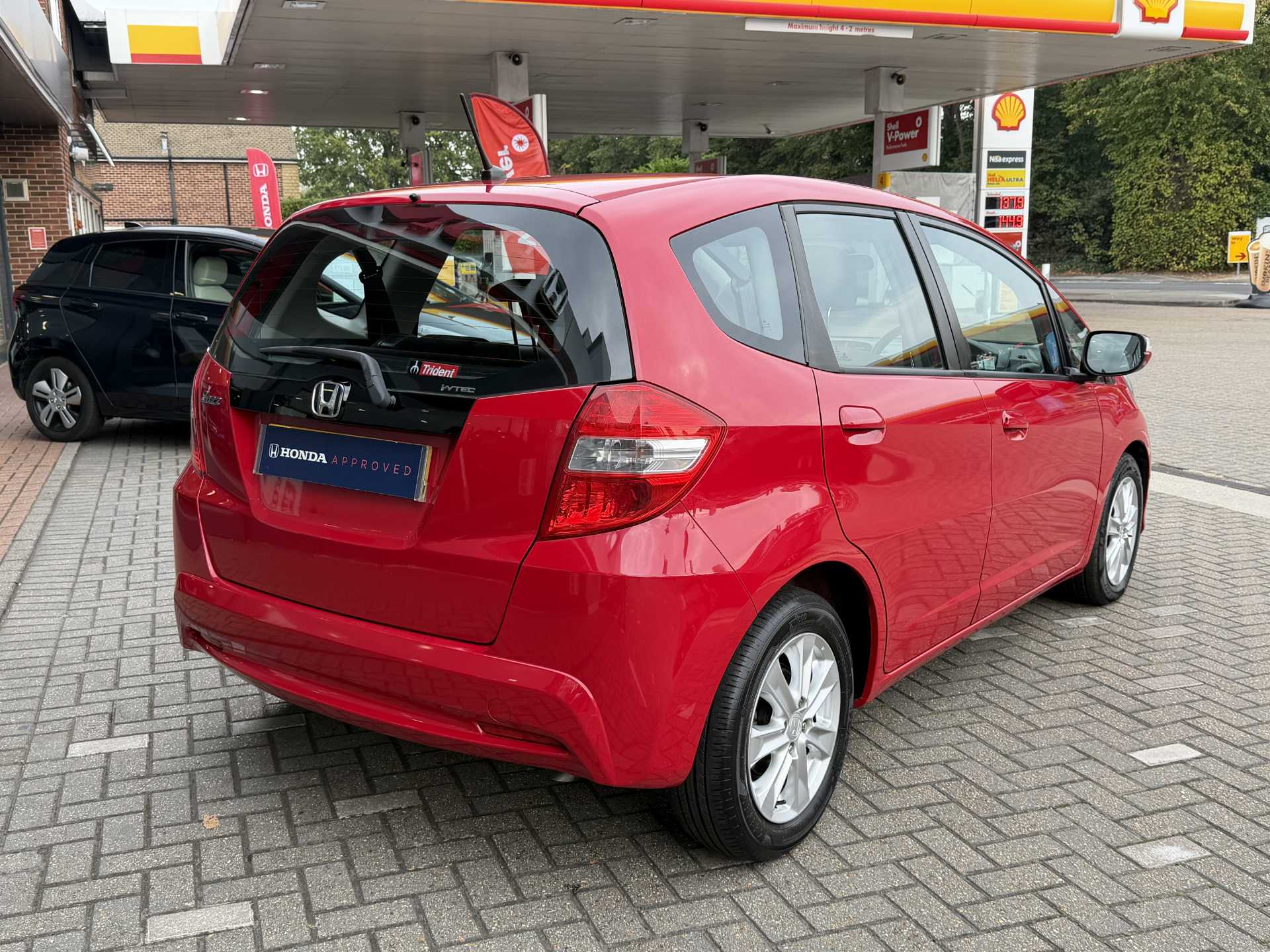 Honda Jazz 1.4 i-VTEC ES 5dr CVT - Image 12