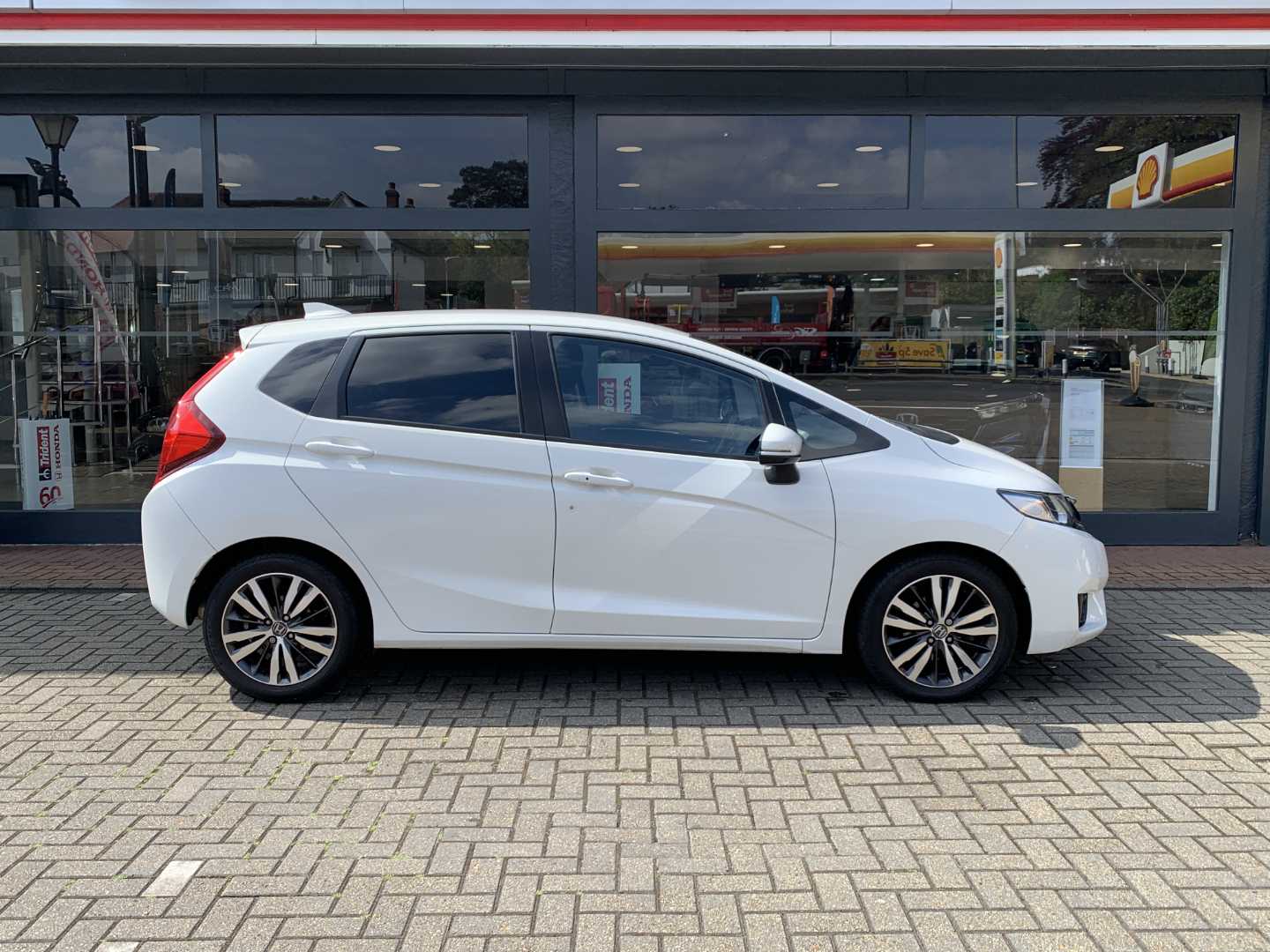 Honda JAZZ 1.3 EX Navi 5dr CVT - Image 5