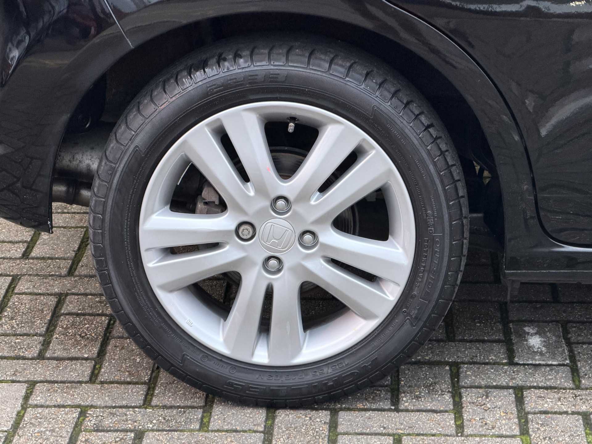 Honda Jazz 1.4 i-VTEC EX 5dr CVT - Image 9