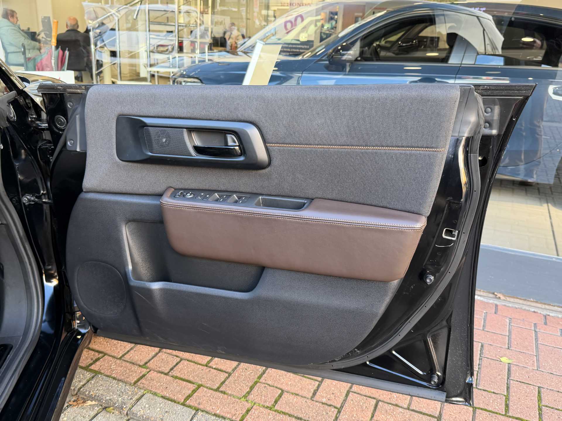 Honda e 113kW Advance 36kWh 5dr Auto - Image 17