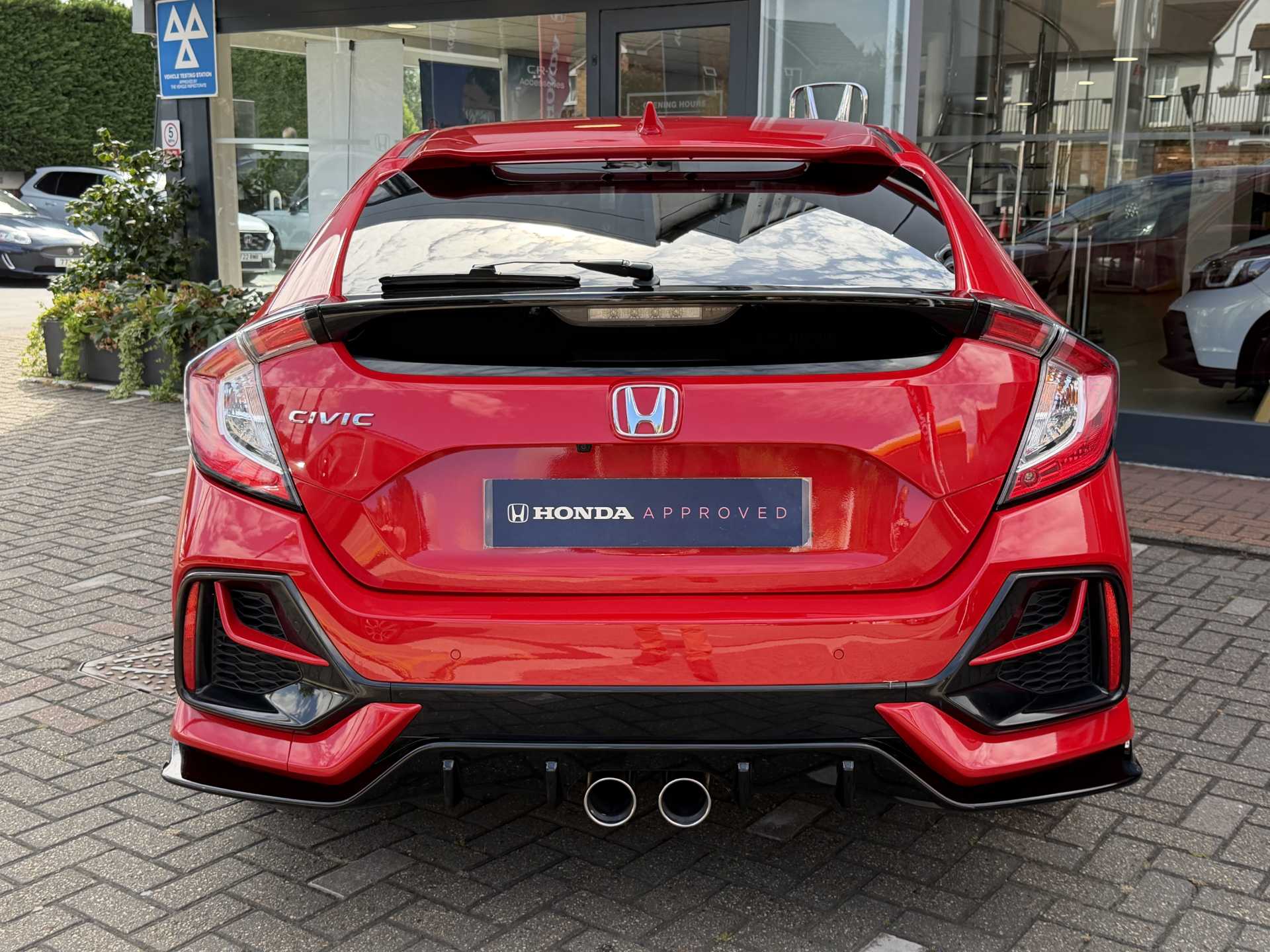 Honda Civic 1.5 VTEC Turbo Sport 5dr - Image 7