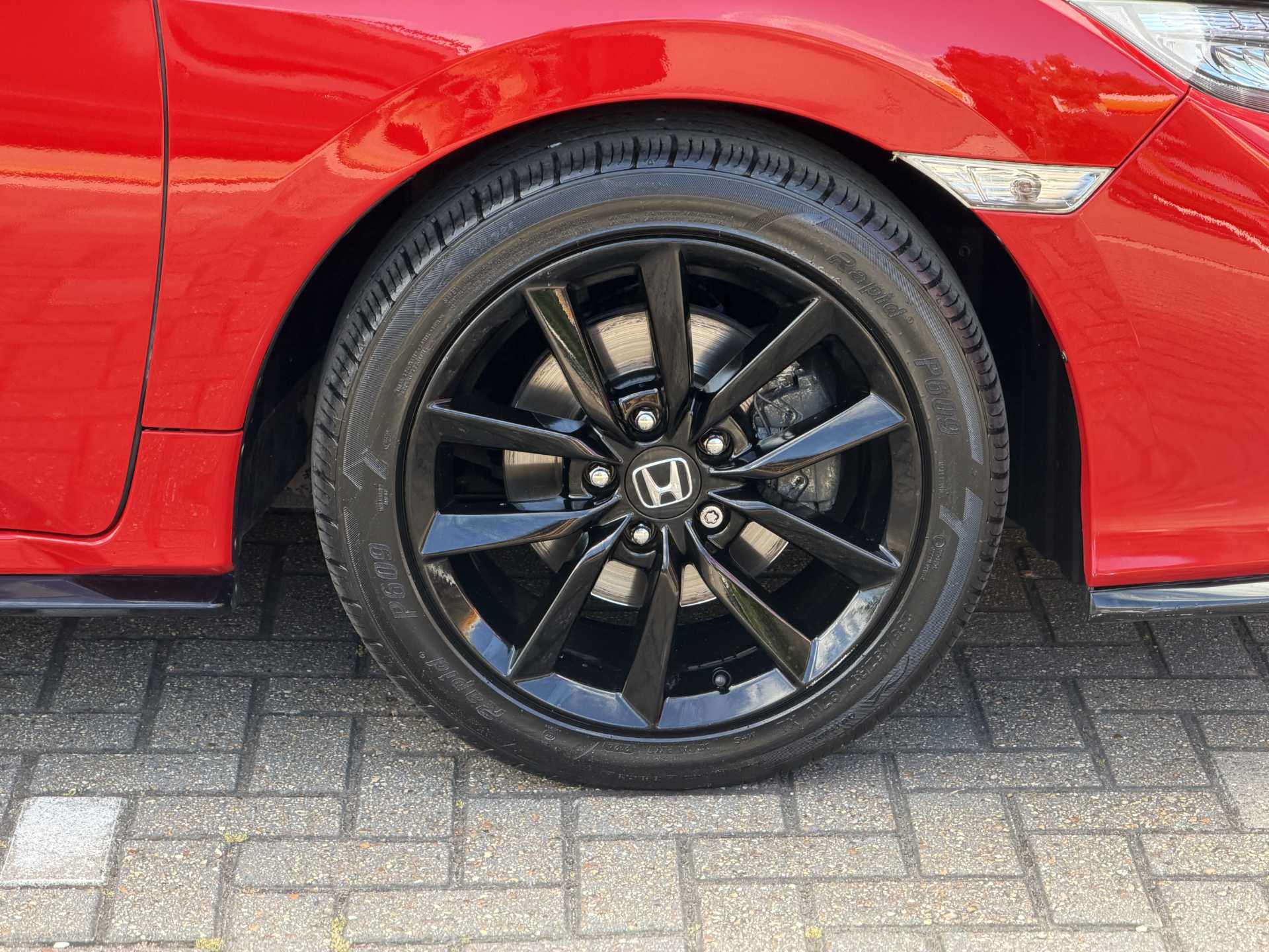 Honda Civic 1.5 VTEC Turbo Sport 5dr - Image 9