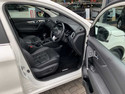 Nissan QASHQAI 1.3 DiG-T N-Motion 5dr - Image 15