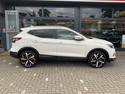 Nissan QASHQAI 1.3 DiG-T N-Motion 5dr - Image 5
