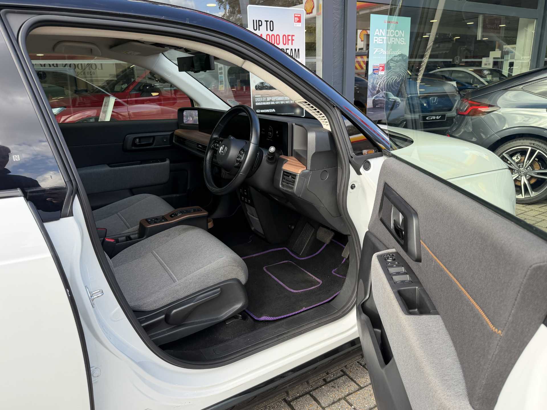 Honda e 113kW Advance 36kWh 5dr Auto — image 15