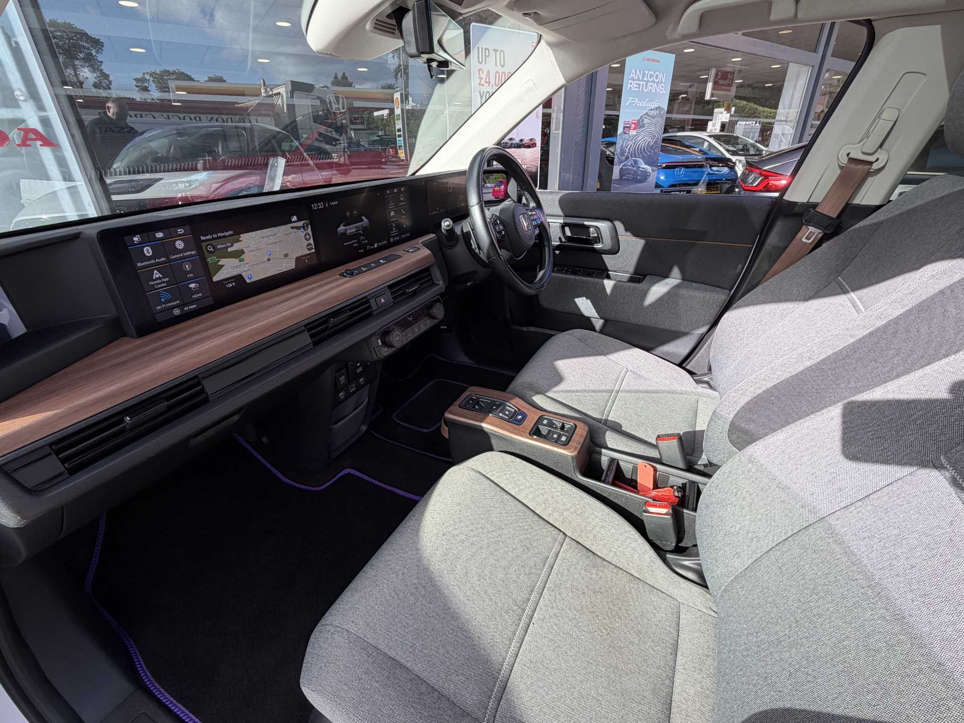 Honda e 113kW Advance 36kWh 5dr Auto — image 2
