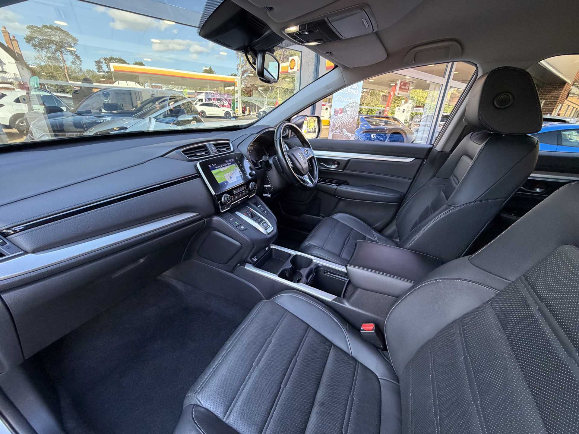 Honda CR-V 2.0 i-MMD Hybrid SR 5dr eCVT - Image 2